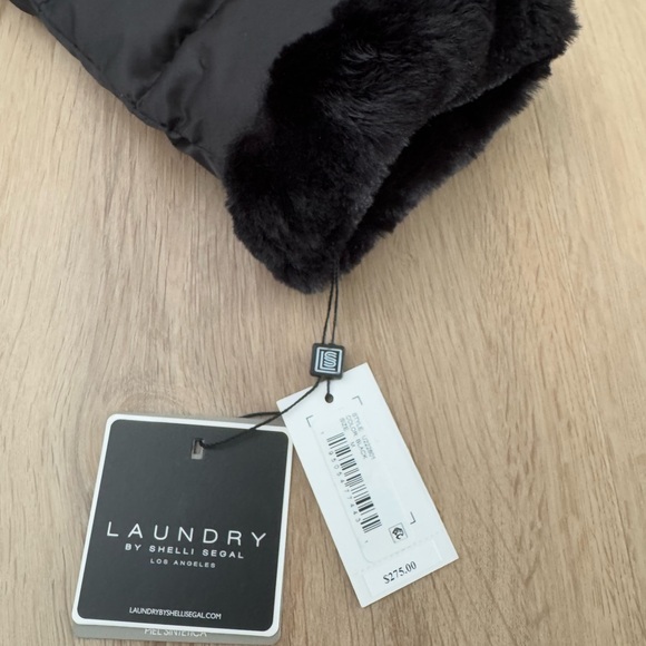 Laundry by Shelli Segal - Women's Black Puffer with Faux Fur Hood - Picture 5 of 5